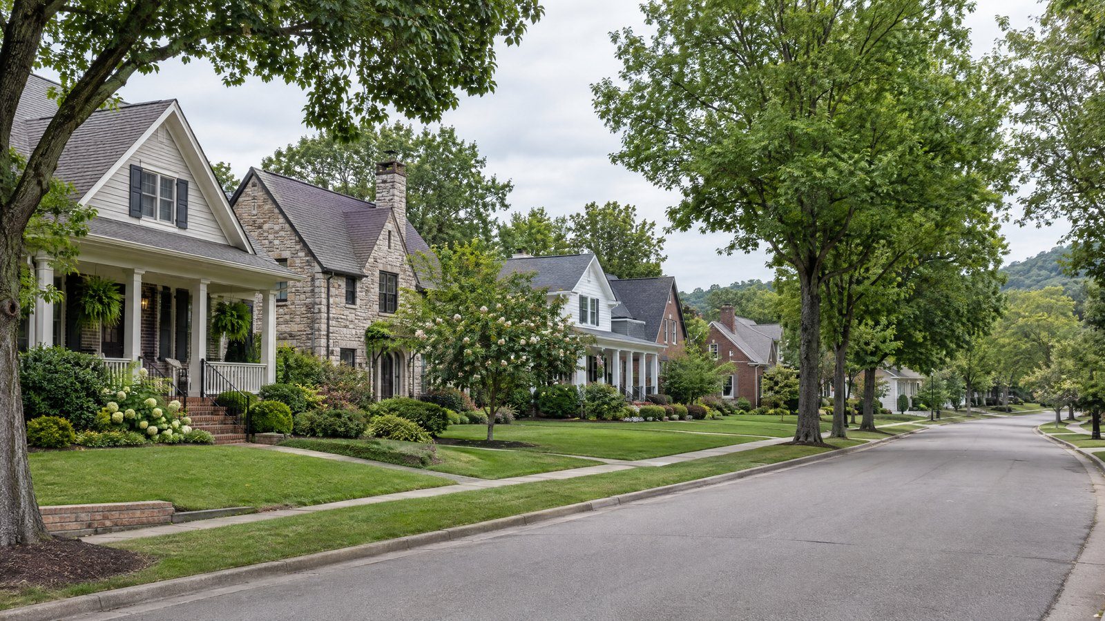 Landscaping in Antioch, Tennessee